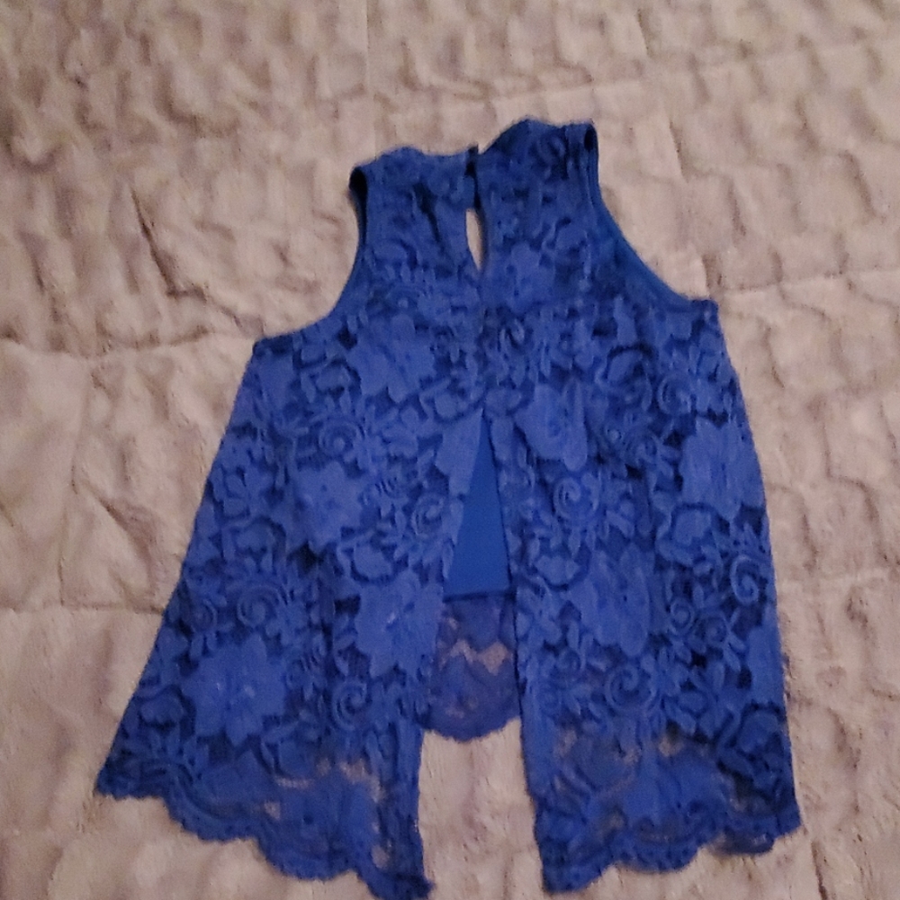 Sleeveless  blouse - Picture 3 of 5